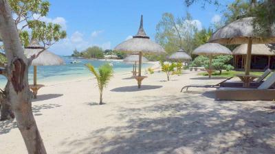 So Beach Villa In Situ Roches Noires 객실 사진